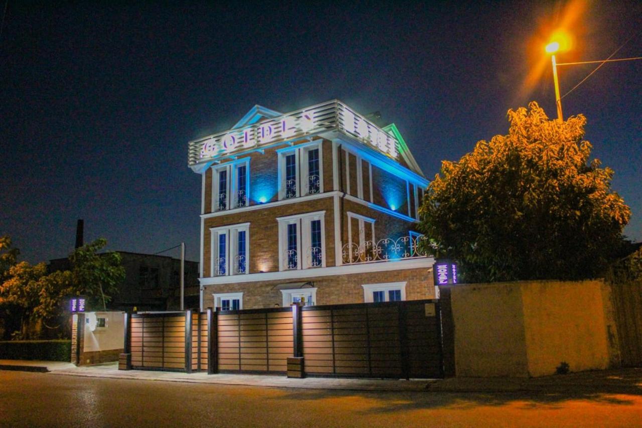 Hotel Golden Shkodër Dış mekan fotoğraf