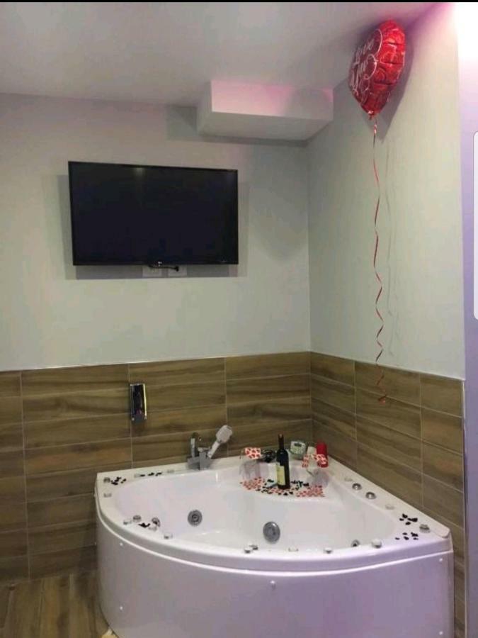 Hotel Golden Shkodër Dış mekan fotoğraf