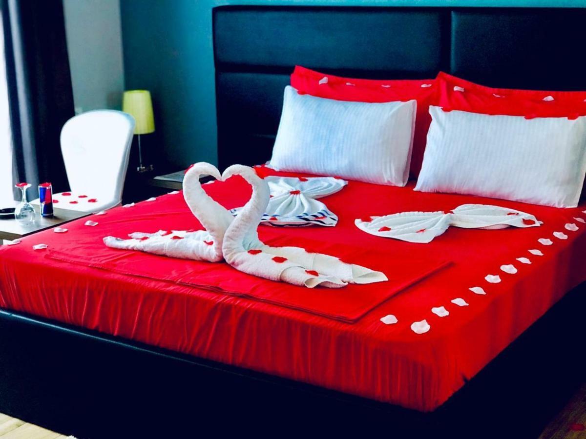 Hotel Golden Shkodër Dış mekan fotoğraf